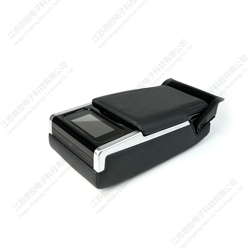 DK-45 Comutator șef cu patru butoane (funcțiile pot fi personalizate)